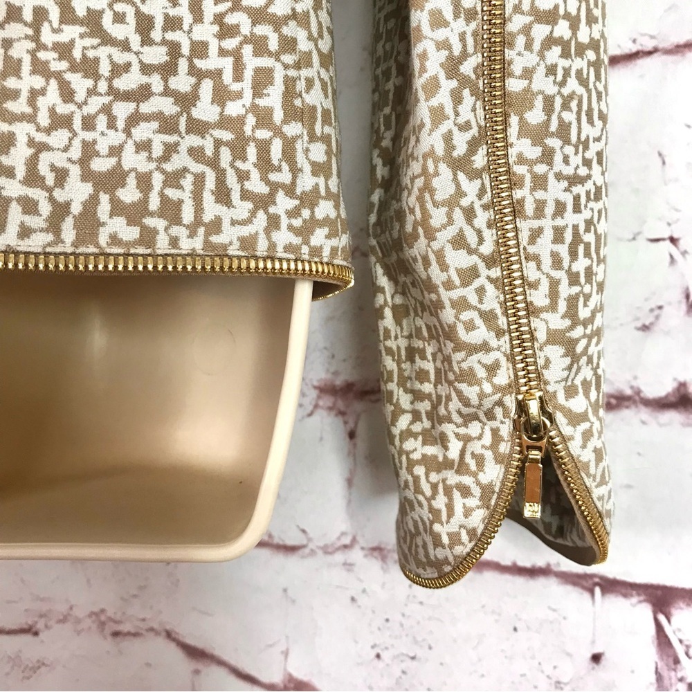 ESCADA M Tan & Cream print Gold Zipper detail Moto vibe Size EU 44 jacket blazer - Picture 13 of 15